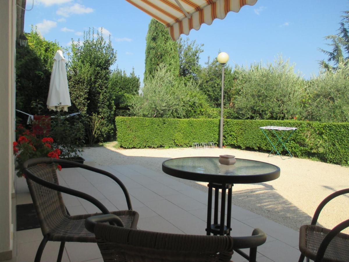 Apartment Near Center,Beach,Bus +Free Parking Задар Екстериор снимка